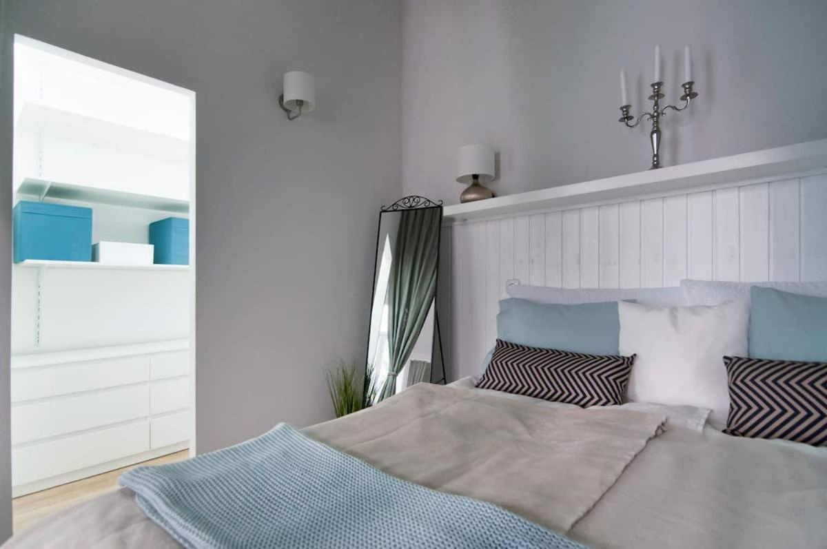 ⍟Luxurious And Bright⍟ 5 Min Walk To City Center Apartamento Viena Exterior foto