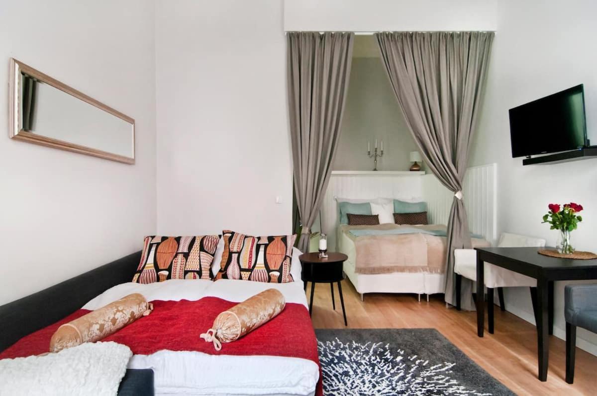 ⍟Luxurious And Bright⍟ 5 Min Walk To City Center Apartamento Viena Exterior foto